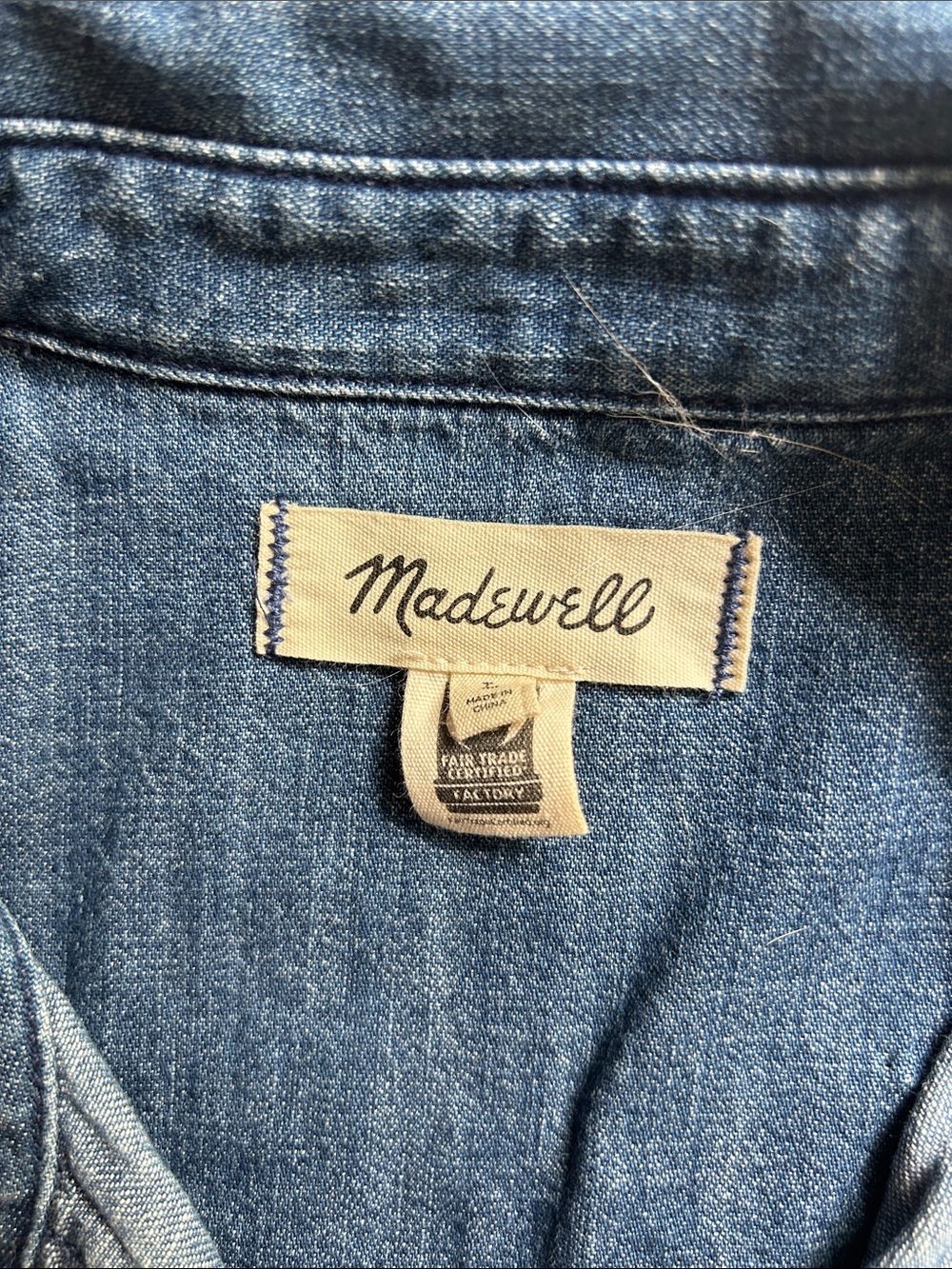 Madewell Blue Denim Short-Sleeve Button-Down with Bleached Band - Picture 2 of 8
